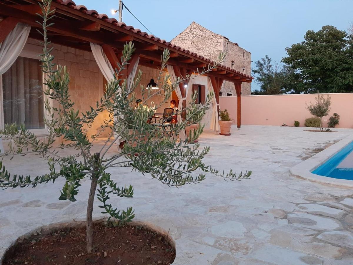 Holiday House Barba - Vrana Pakostane Exterior photo