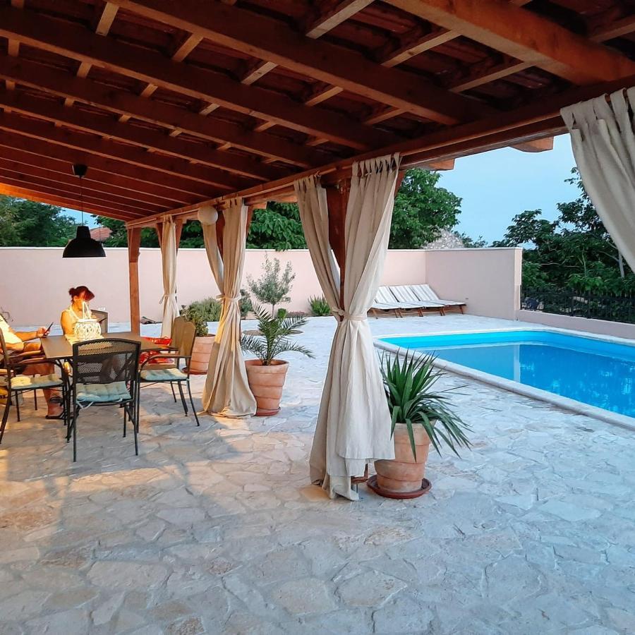 Holiday House Barba - Vrana Pakostane Exterior photo